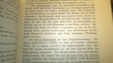 Konvolut von 11 Beiheften der Internationale Revue über die gesamten Armeen und Flotten des Jahres 1904 in einem Band gebunden. Aus dem Inhalt: Raids der Kavallerie, Wehrmacht Japans und Russland zur See, Beschießung der Belleisle